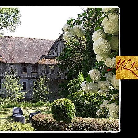 Manoir De Livet Bed & Breakfast Saint-Germain-de-Livet Bagian luar foto