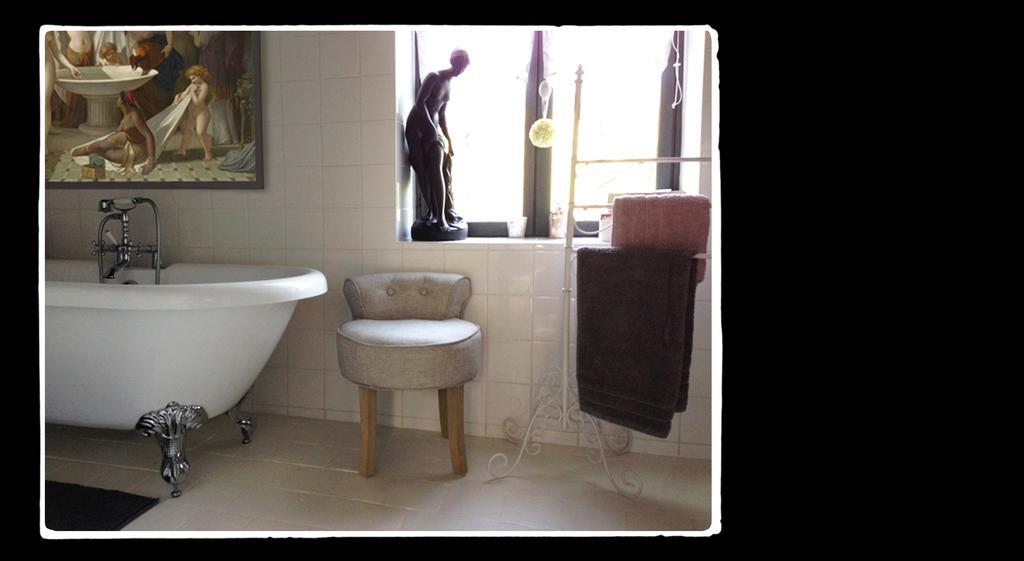 Manoir De Livet Bed & Breakfast Saint-Germain-de-Livet Ruang foto